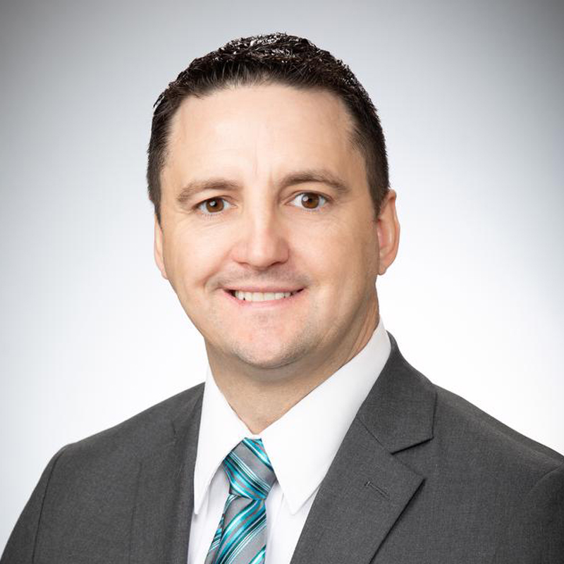 travis boren headshot