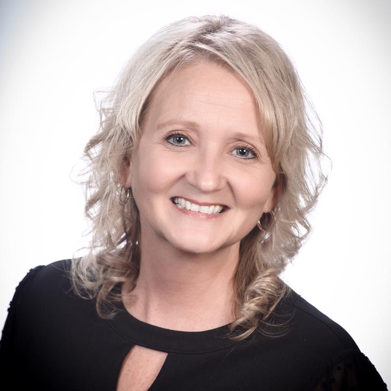 sandy jones headshot