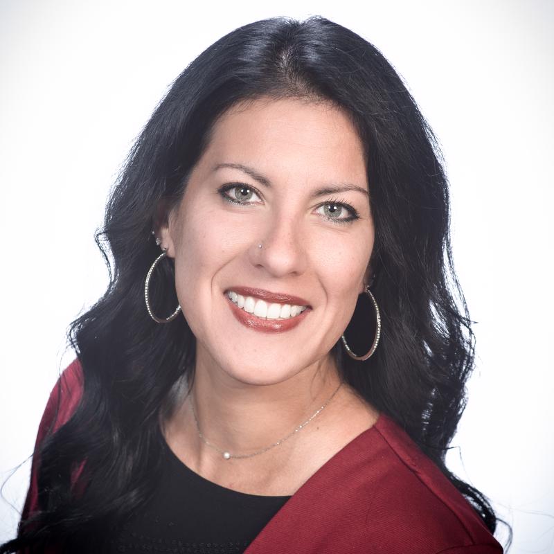 Gabrielle reed headshot