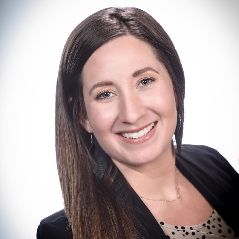 emily faeber headshot